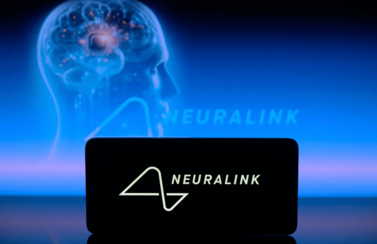 “Neuralink” Kanādā saņēmis atļauju sākt izmēģinājumus ar cilvēkiem