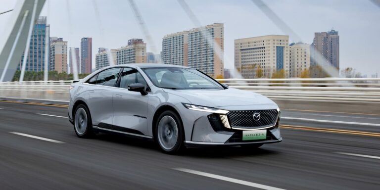 Mazda beidzot nopietni iesaistīsies elektroauto segmentā, plāno jaunu modeli