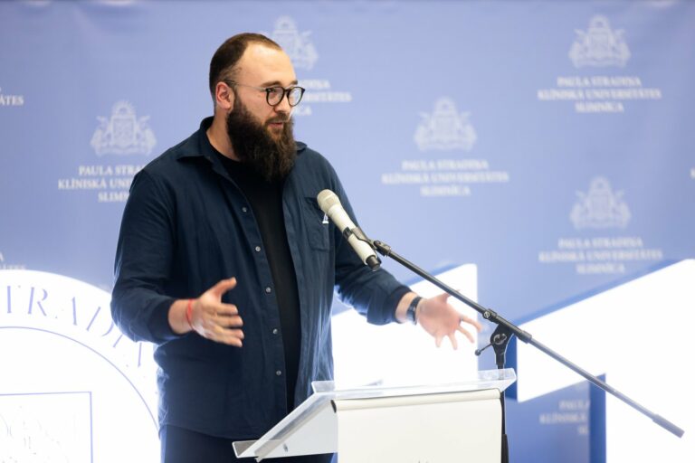Izmantojot digitālās tehnoloģijas, Latvijā ir izstrādāti inovatīvi, personalizēti risinājumi krūts vēža un multiplās sklerozes pacientu atbalstam