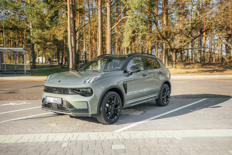 Lynk & Co 01 hibrīda izmēģinājums – Ķīna sāk ofensīvu