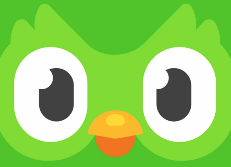 Viss ir zudis! “Duolingo” līgumdarbiniekus aizstās ar mākslīgo intelektu