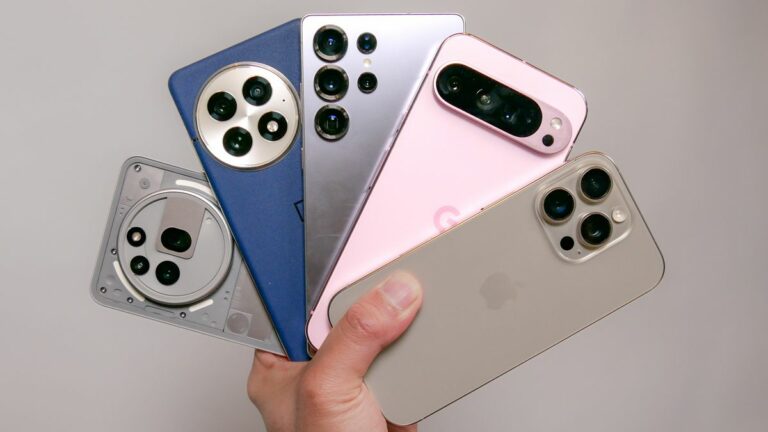 Trampa jaunais viedtālruņu importa tarifs ietekmēs gan “iPhone”, gan “Android” telefonus