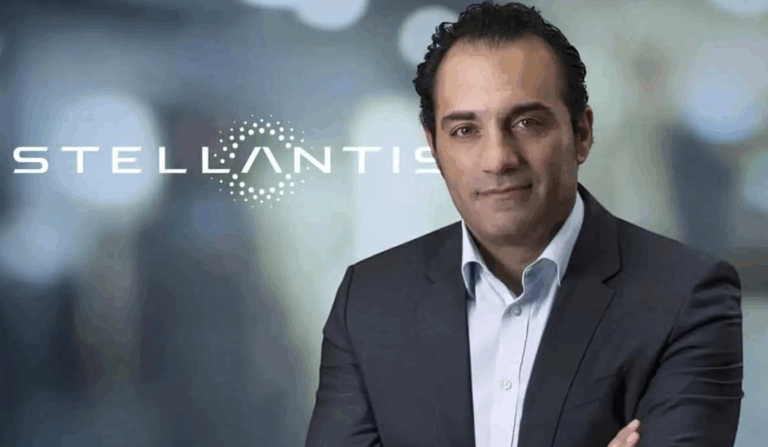“Stellantis” beidzot tiek pie jauna izpilddirektora, kura uzdevums būs izvest koncernu no krīzes