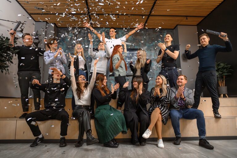 Aicina pieteikties uz “Magebit IT Bootcamp 2025” apmācību programmu