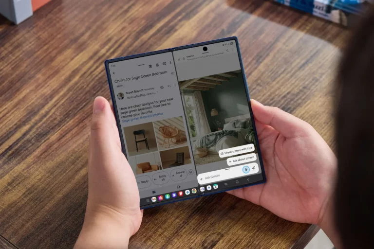 Trīs lietas, ko “Samsung” sola uzlabot nākamajā “Galaxy Fold8” salokāmajā viedtālrunī
