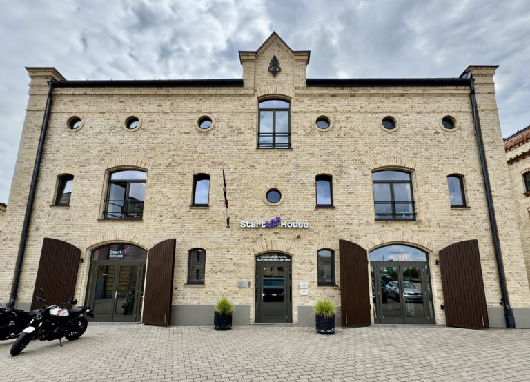Jaunuzņēmumu māja “Startup House Riga” paplašināsies un jau drīzumā būs divās ēkās Spīķeros