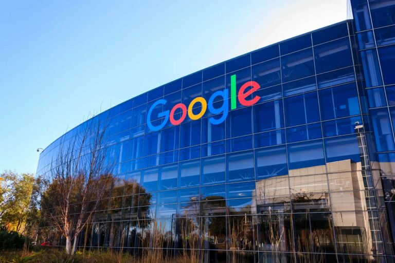 Mākslīgā intelekta attīstība kavē “Google” centienus kļūt videi draudzīgākiem