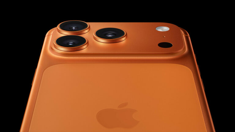 “Apple iPhone 17” viedtālruņu lietotāji sūdzas, ka vairs nevar ieslēgt telefonus, kad tie pilnībā izlādējušies