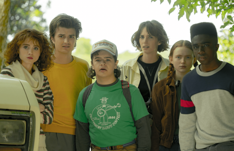 “Stranger Things” kļuvis par 2025. gada visvairāk zagto seriālu