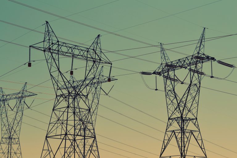 Elektroenerģijas ražošanas pieaugums Latvijā joprojām straujākais Baltijā