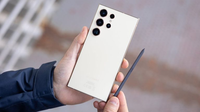 “Samsung” tomēr nav atteicies no “S Pen” irbuļa attīstības plāniem