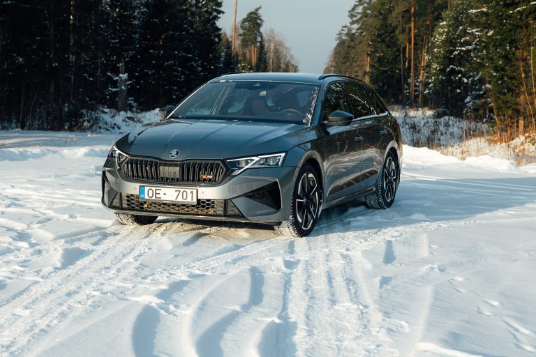 “Škoda Octavia vRS” apskats – vai šī ir labākā “Octavia” versija?