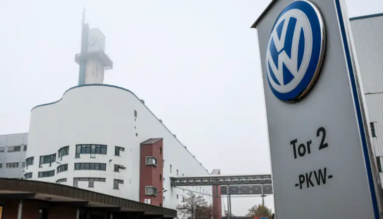 “Volkswagen” apsver iespējas ražot munīciju Izraēlas pretgaisa aizsardzības sistēmām