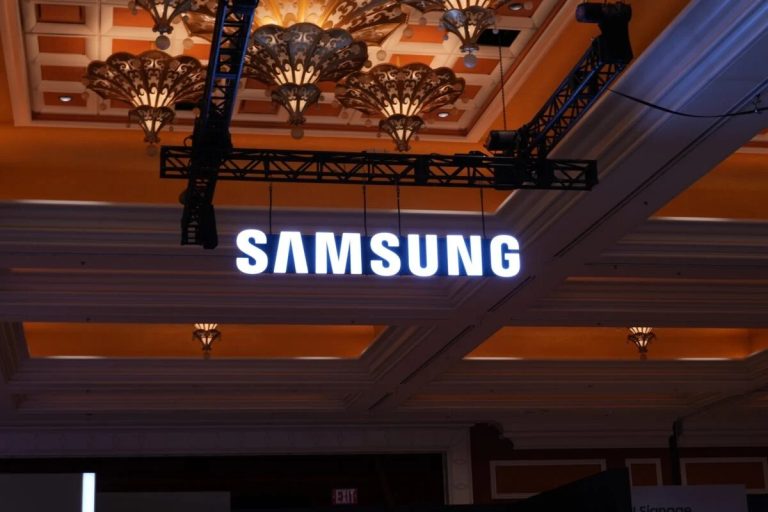 “Samsung” ir pirmais Dienvidkorejas uzņēmums, kas sasniedzis 1 triljona dolāru vērtību