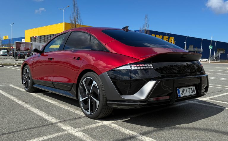 1000km brauciens ar atjaunoto Hyundai Ioniq 6 elektroauto (video)